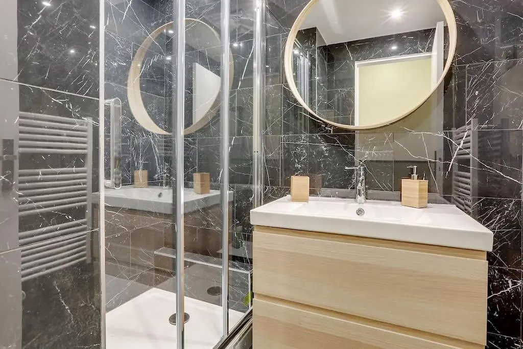 شقة باريس Luxueux & Spacieux Appartement, 125M2, Republique
